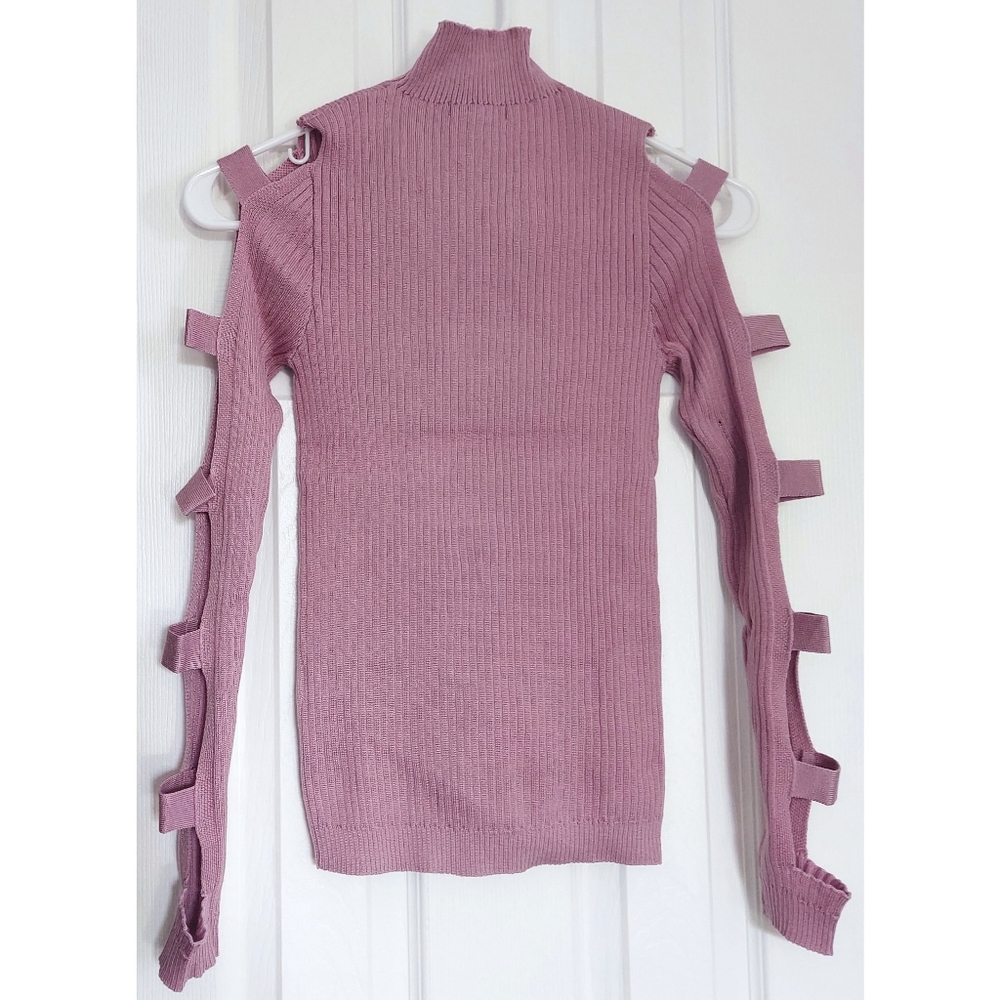 NWT - Lavender Cut Out Long Sleeve Mock Neck Top - Picture 4 of 10
